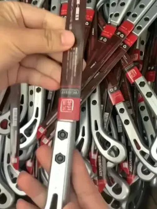 宠物家庭常备 专业兽医推荐，让爱宠健康无忧的实用工具清单