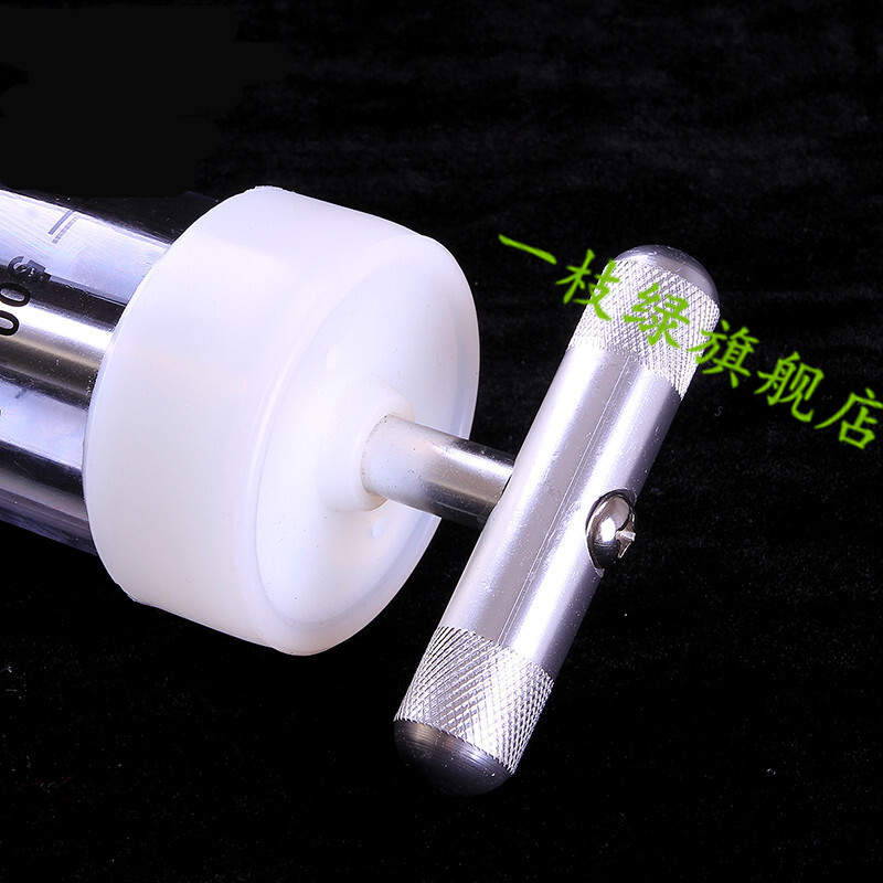 精准繁育，高效养殖 注射器子宫清洗器在猪人工授精中的应用与价值